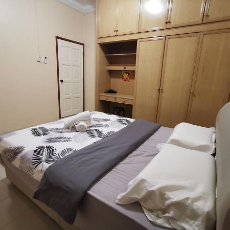Diy Palm Court Bedroom Kuantan Esterno foto