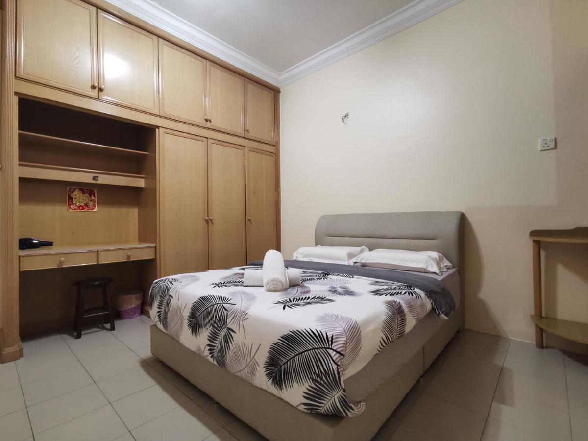Diy Palm Court Bedroom Kuantan Esterno foto